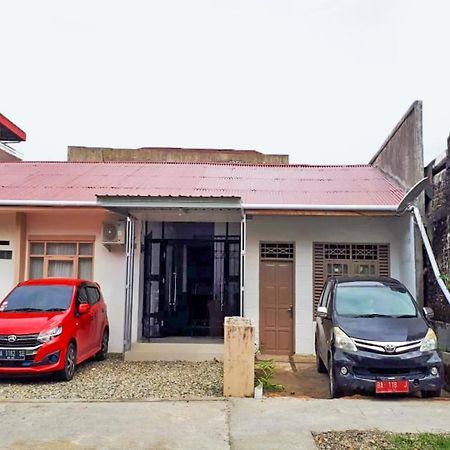 OYO 3315 Tanjung Residence Syariah Padang  Bagian luar foto